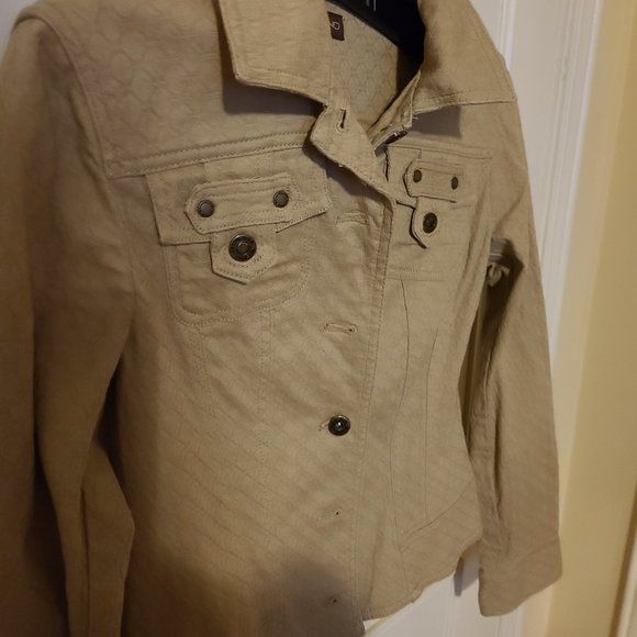 Womens Tan Denim jacket size Medium - Picture 3 of 4